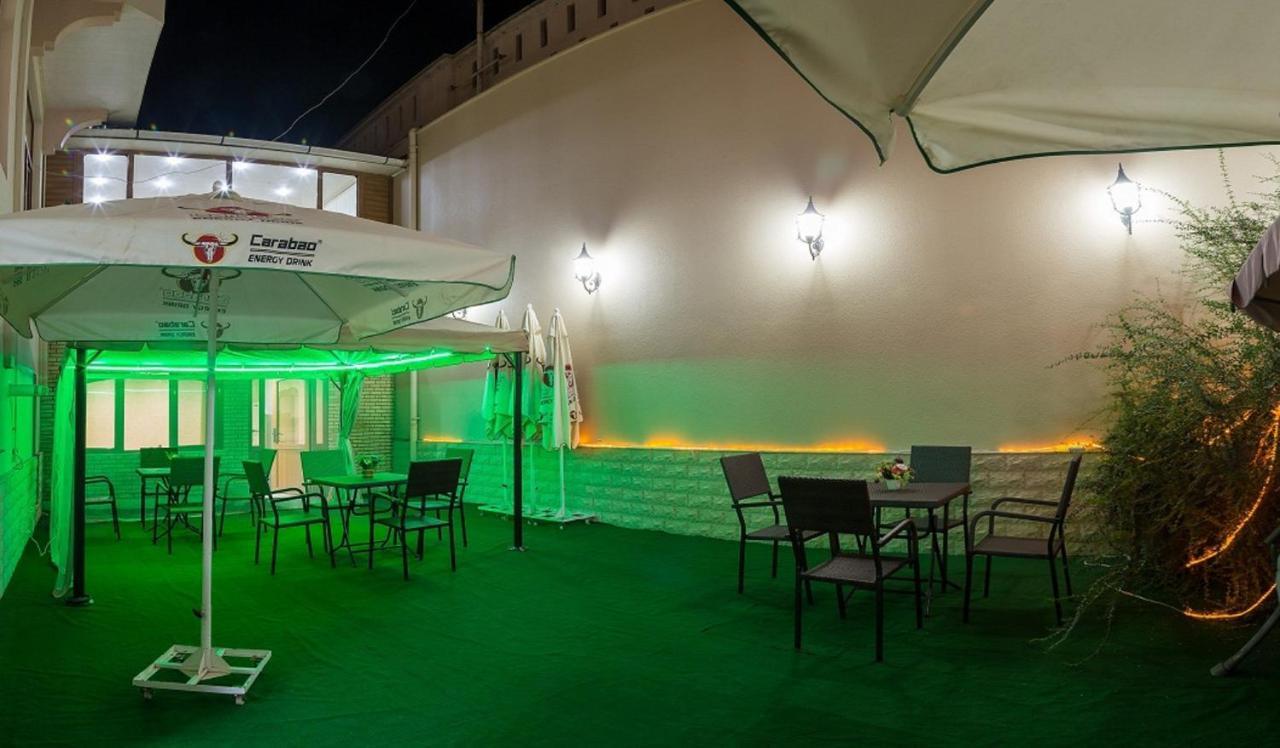באקו Golden Time Hotel מראה חיצוני תמונה